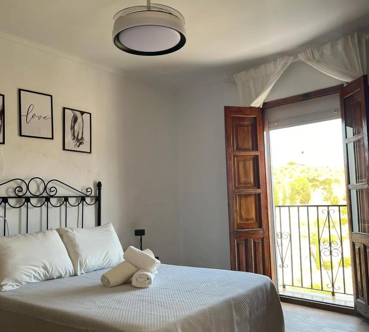 Los Cortinales Setenil De Las Bodegas 0*,